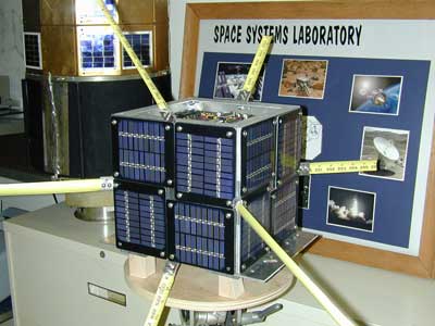 [picture.of.satellite]